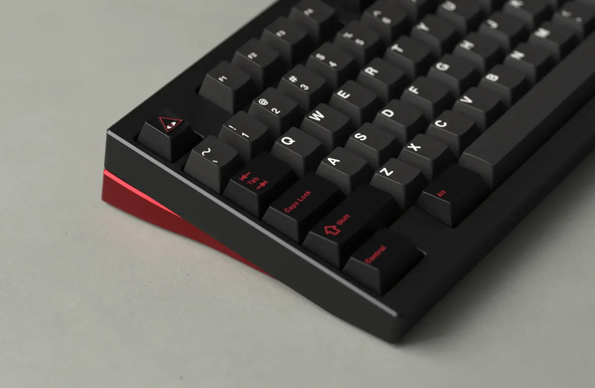 GMK CYL Evil Dolch The Split - Image 3